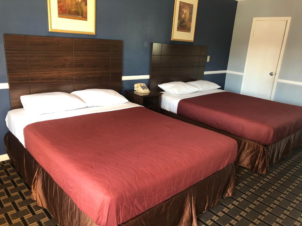Whittier Travel Inn Esterno foto